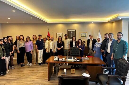 Hataylı Eczacılarımız ile Mevsimsel Alerjilere Aromaterapi Yaklaşımlarını Konuştuk